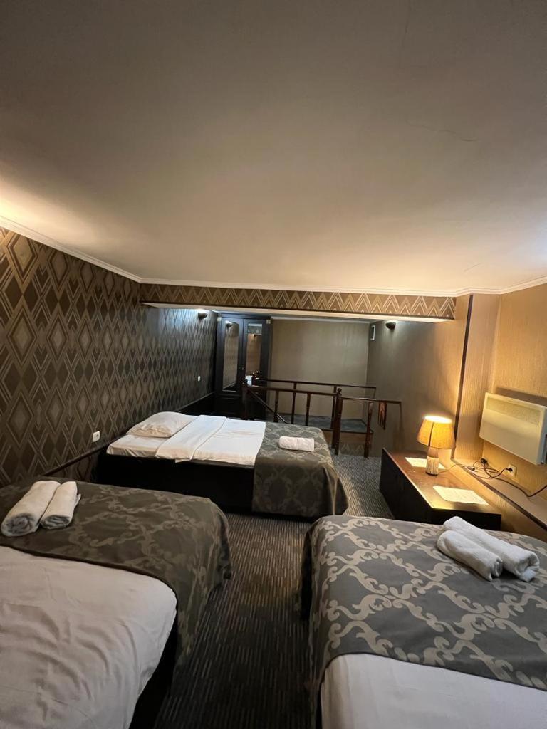 Elno Hotel Tbilisi Exterior foto