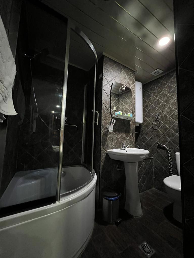 Elno Hotel Tbilisi Cameră foto
